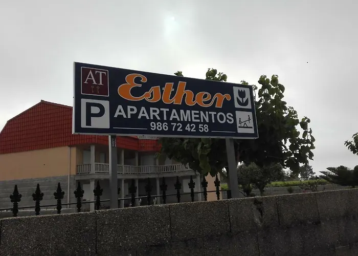 Esther Διαμέρισμα *